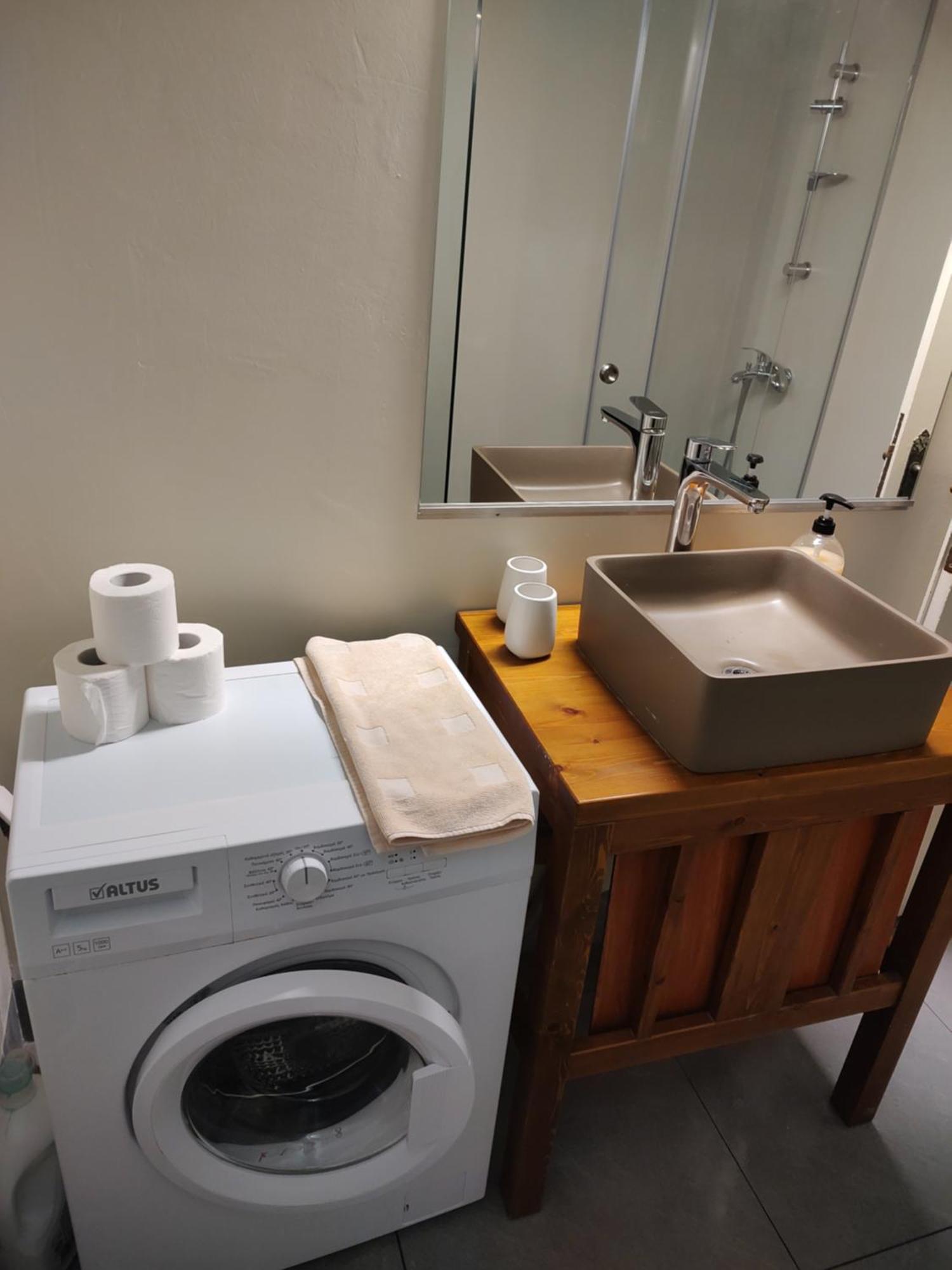 Spacious Townhouse Close To Chania Center Екстер'єр фото